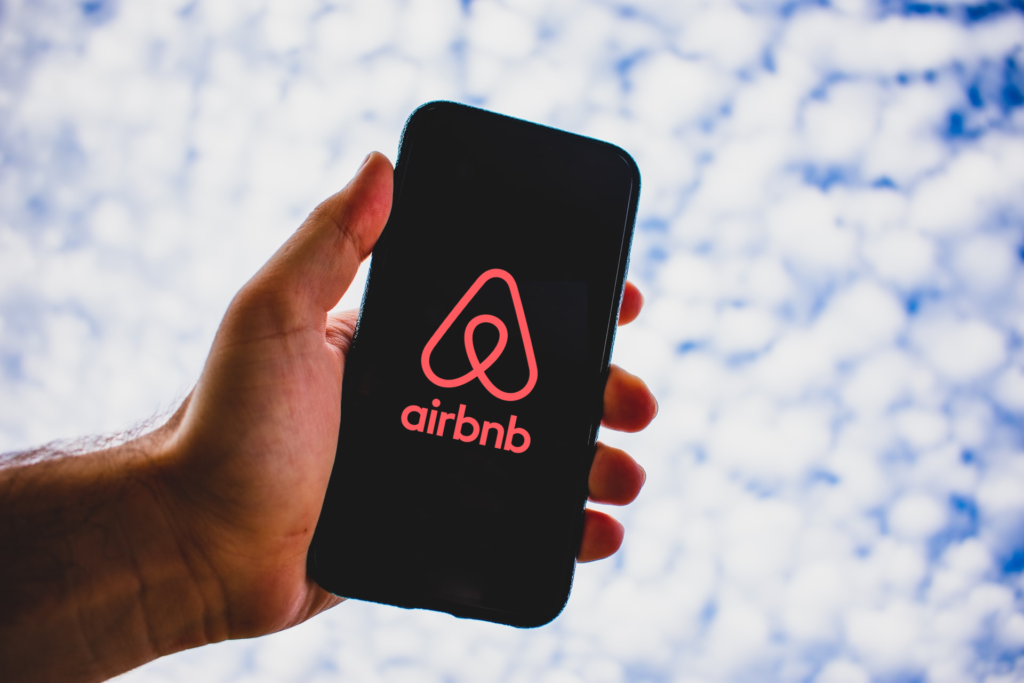 Como usar a metodologia short-stay 5 estrelas para alavancar seu anúncio no Airbnb